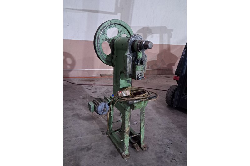10 Ton Ail Marka 1996 Model Arkadan Volantlı Eksantrik Pres