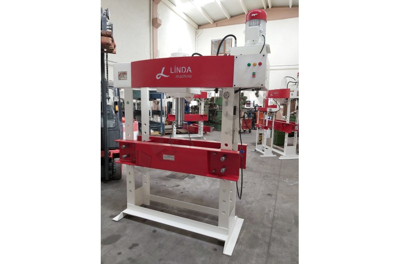 150 Ton Gezer Kafa Kollu Motorlu Lİnda Machine Hidrolik Atölye P