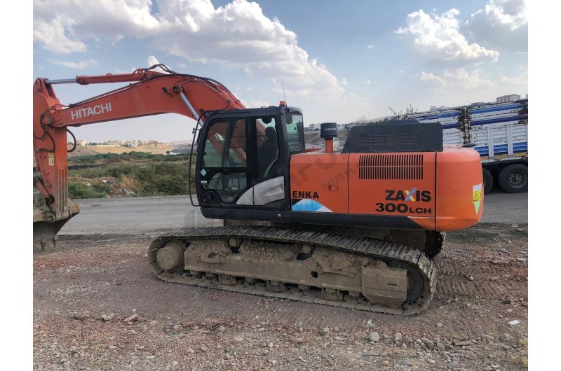 2021 HİTACHİ ZX 300 LCH-5A-TEMİZ-0532 303 0550
