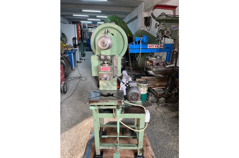 5 TON EKSANTRİK PRES GÜNAYDIN MARKA