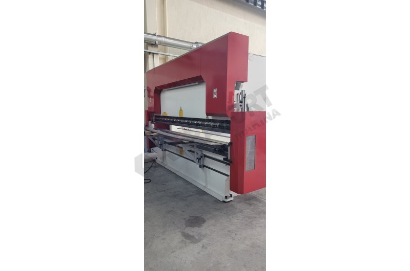 CONFORT 3600mm 320 Ton 3 Eksen Cnc LİNDA Machine Abkant Pres