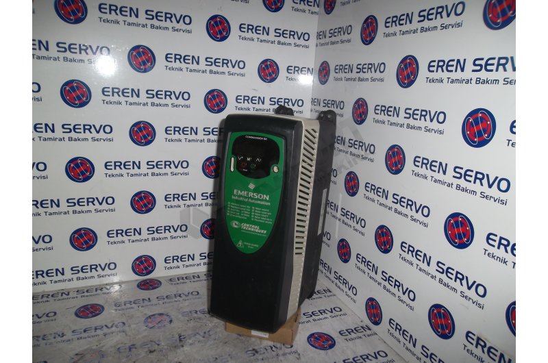 CONTROL TECHNIQUES SKD3400750 SERVO SÜRÜCÜ