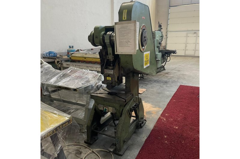 DİRİNLER MARKA 30 TON EKSANTRİK PRES